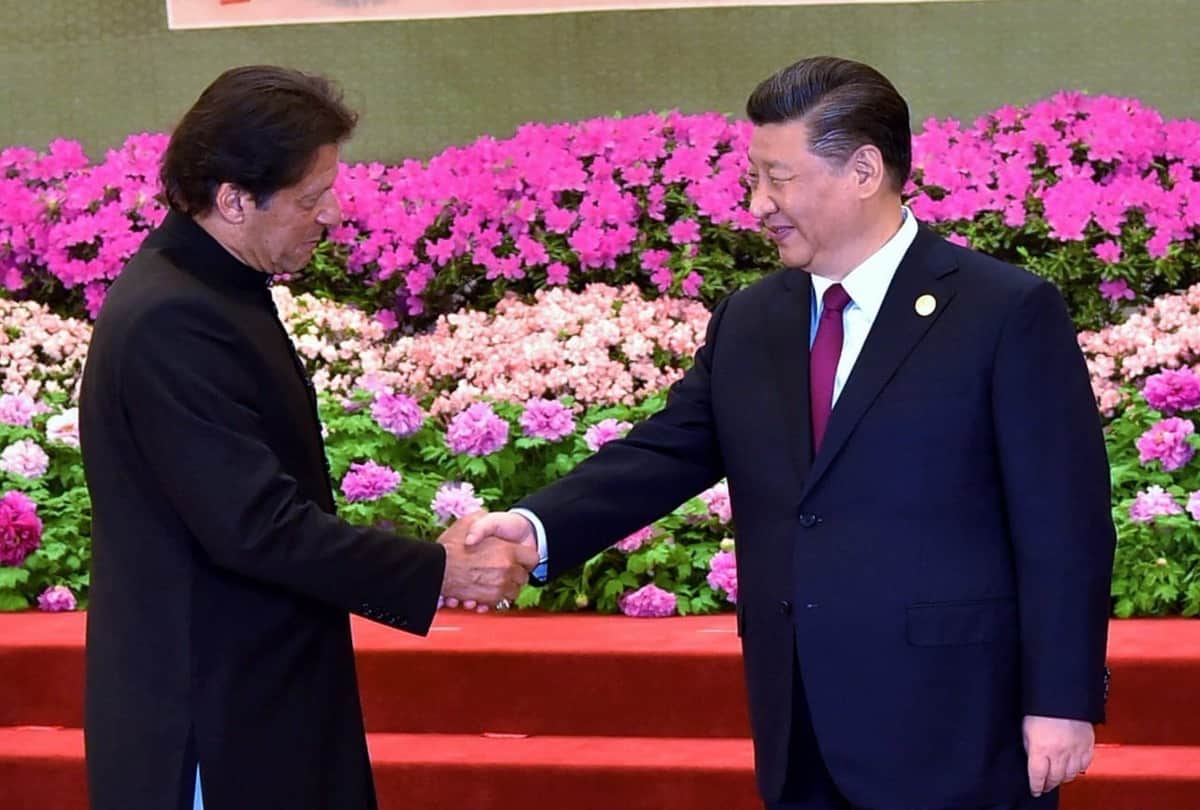 Pakistani PM Imran Khan received by deputy mayor in china, BRI Forum
