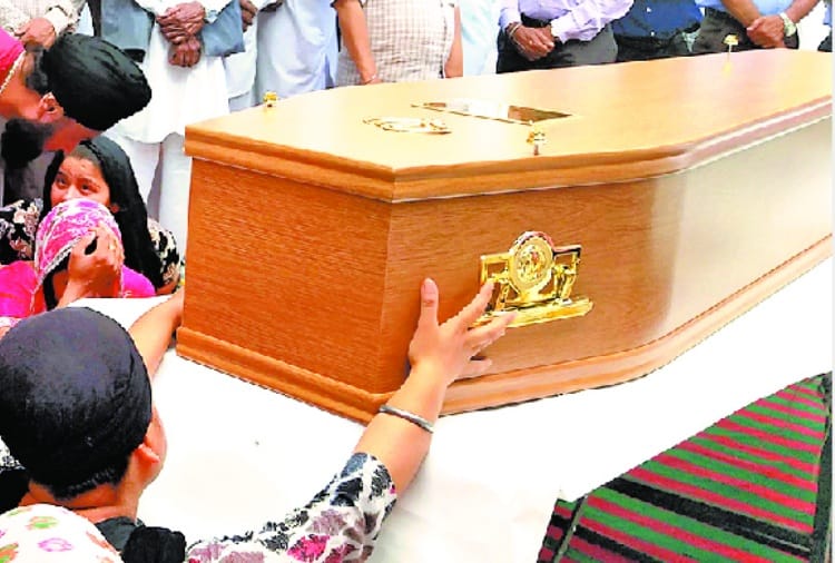 Indian Man Balkar Singh Died in England due to Illness, Funeral at Mohali
