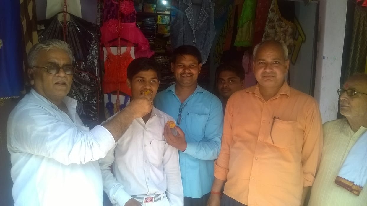 यूपी बोर्ड रिजल्ट- कड़े इम्तिहान में मेधावियों ने बजाया डंका