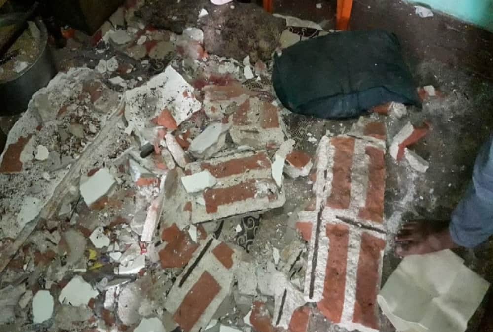 House roof plaster collapse many people injured in roorkee to adb negligence