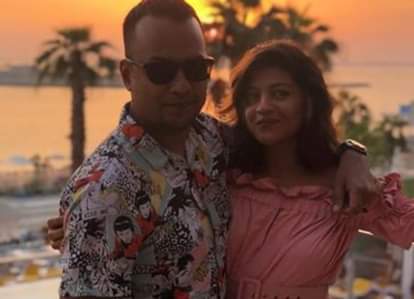 अभिनव और उनकी पत्नी नवरूप