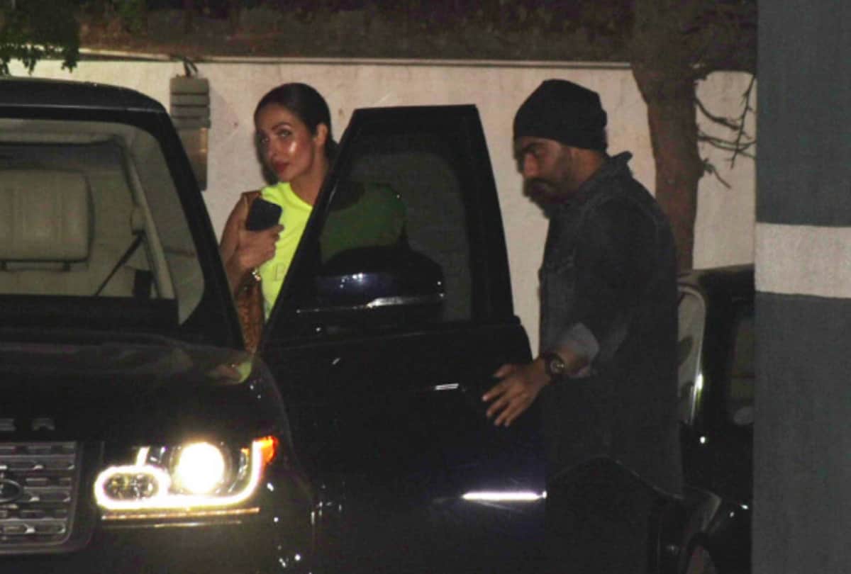 Arjun kapoor Comment on Malaika Arora Yoga day Photo