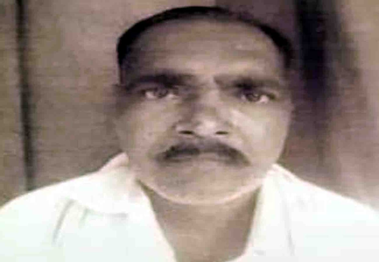 Voter's death in voting line in hardoi lok sabha election 2019