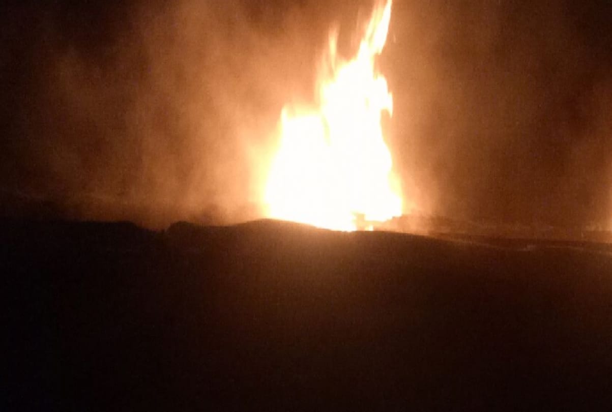 fire broke out in AC janrath bus in raebareli
