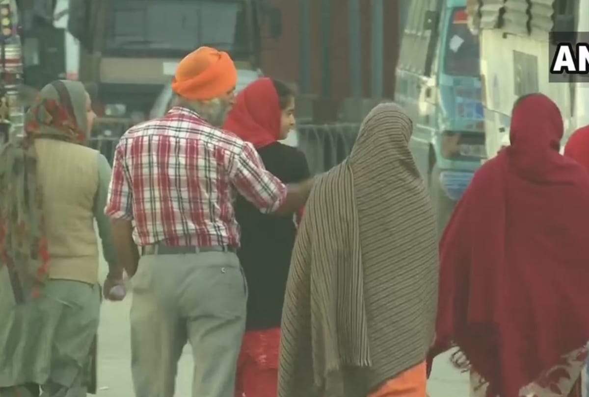 lok sabha election 2019: latest photos of fourth phase elections in jammu Anantnag lok sabha seat
