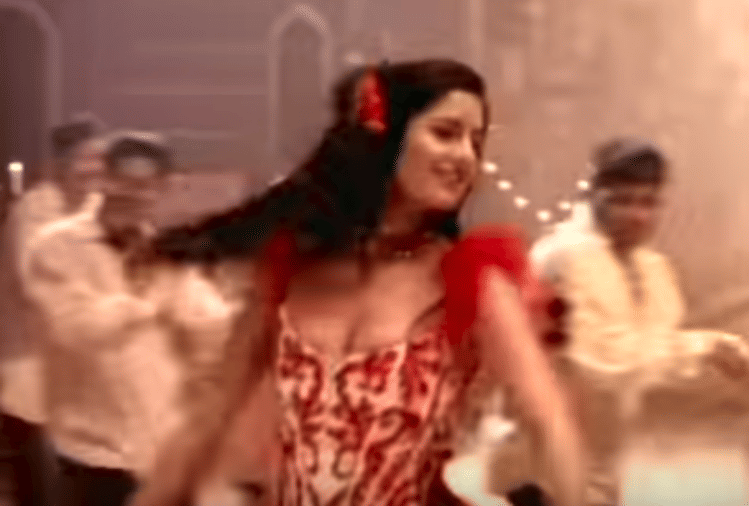 katrina kaif old commercial with vijay goes viral