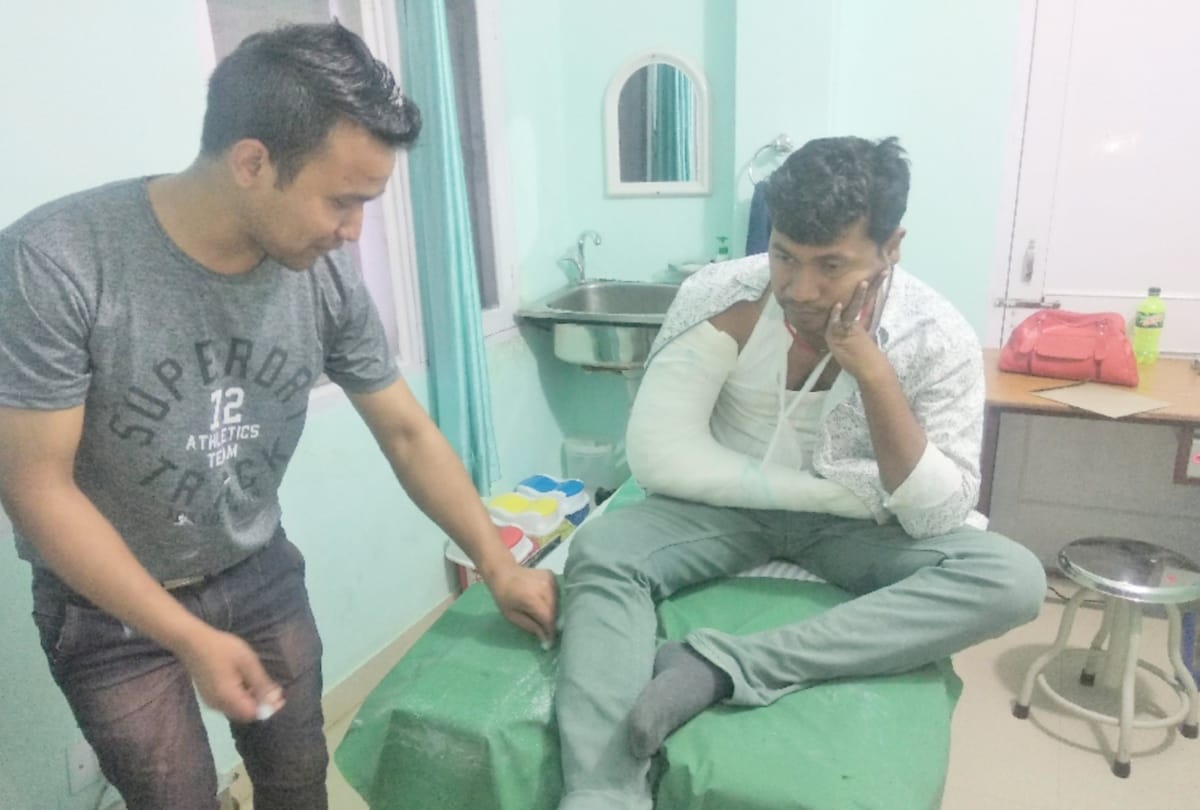 paraglider pilot and tourist injured in kullu himachal