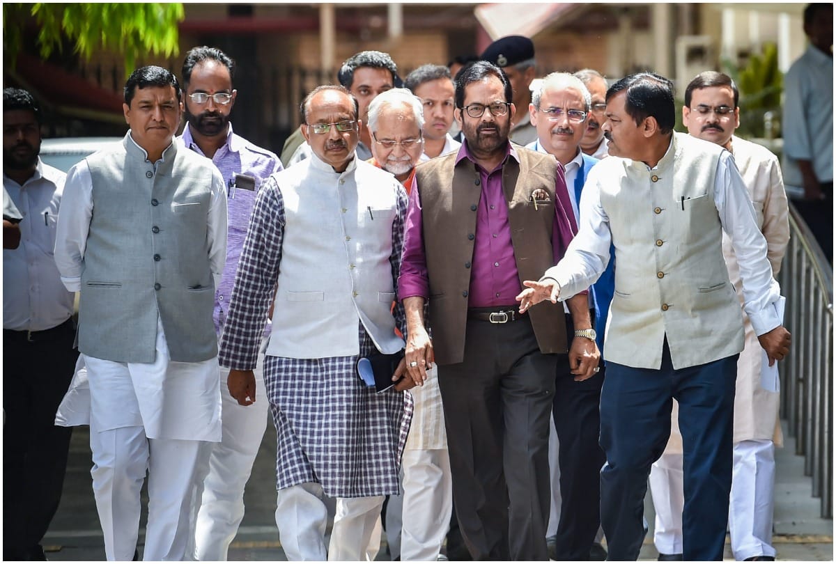 Lok Sabha Chunav 2019: BJP urges EC to deploy central forces on all polling booths in West Bengal
