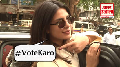 priyanka chopra cast vote with her mother madhu chopra in mumbai