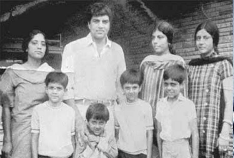 sunny deol sisters ajeita and vijeta stay away from lime light lives in foreign