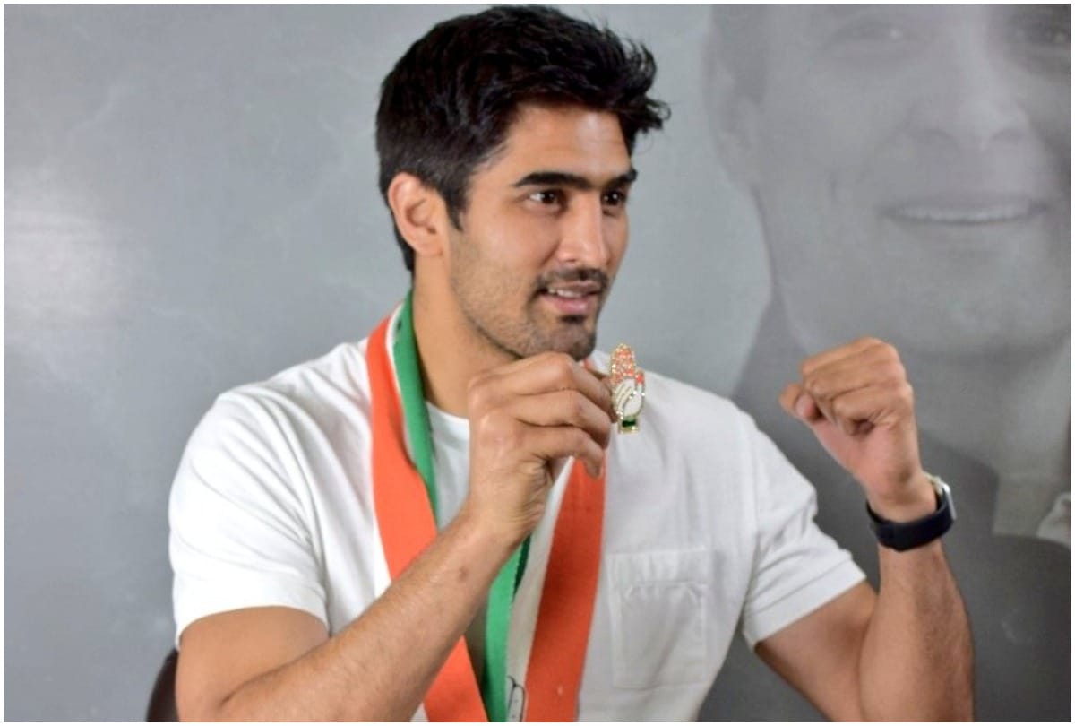 Lok Sabha Chunav 2019: Boxer Vijendra Singh praises Priyanka Gandhi