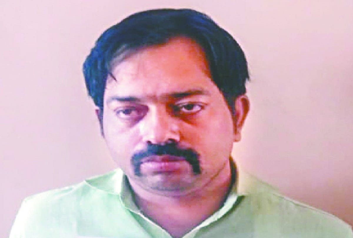 Fraud of sixty lakhs on the name of cricket talent hunt from 350 youths in Noida