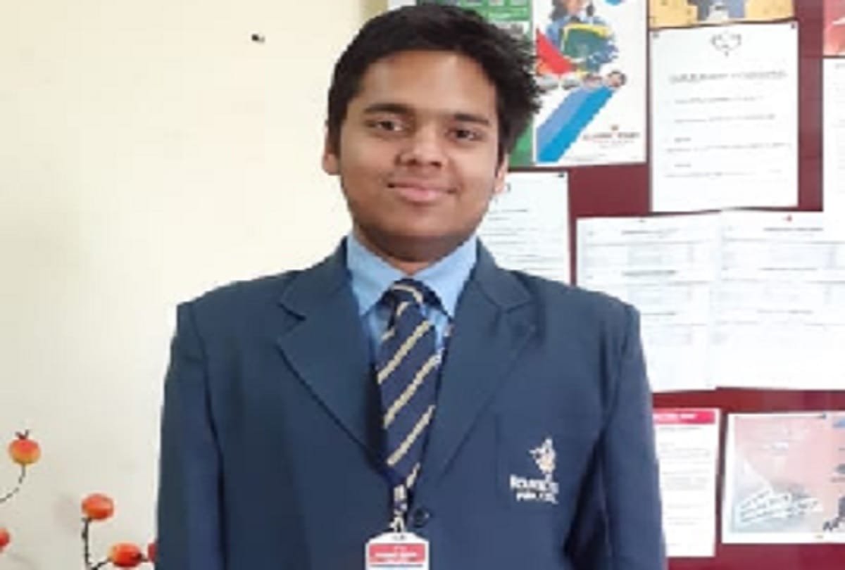 after jee mains 2019 himanshu gaurav perform excellent in cbse board exam