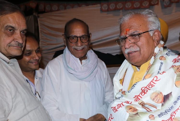 Lok sabha election 2019, Former minister joins BJP in Hisar