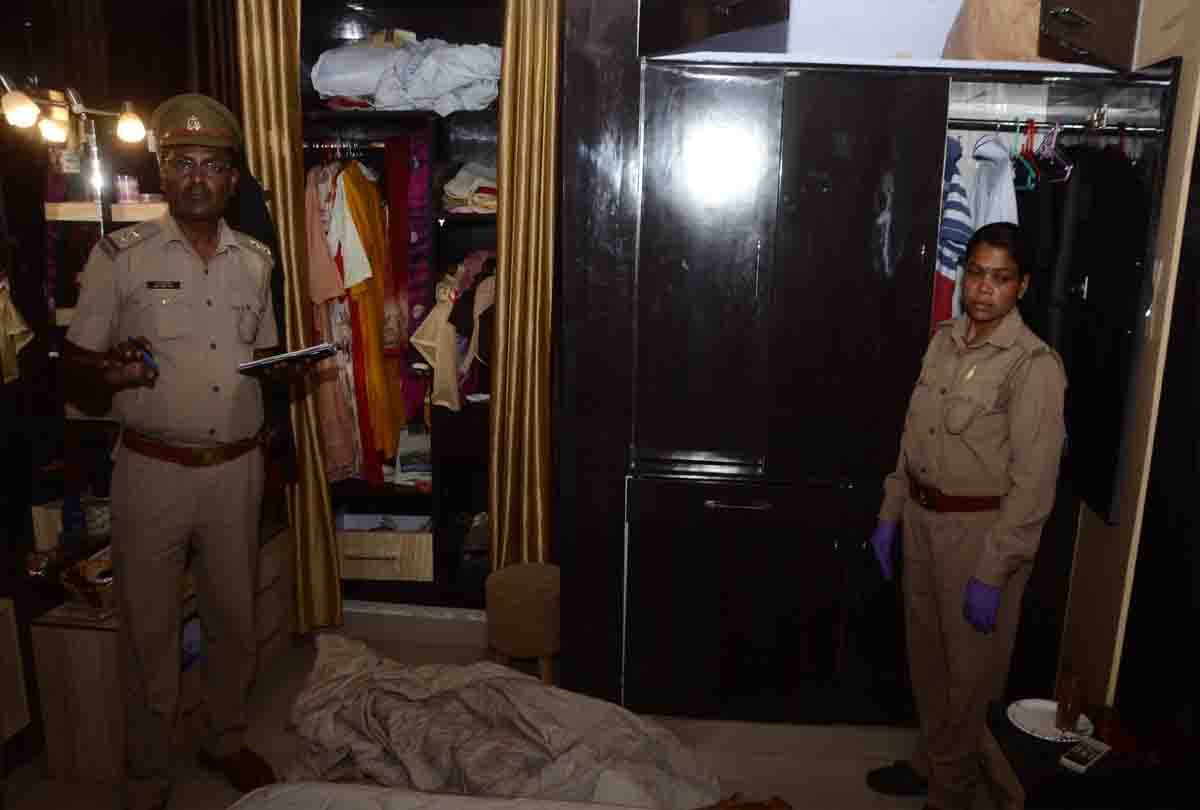 wife body found in room and husband body found on road