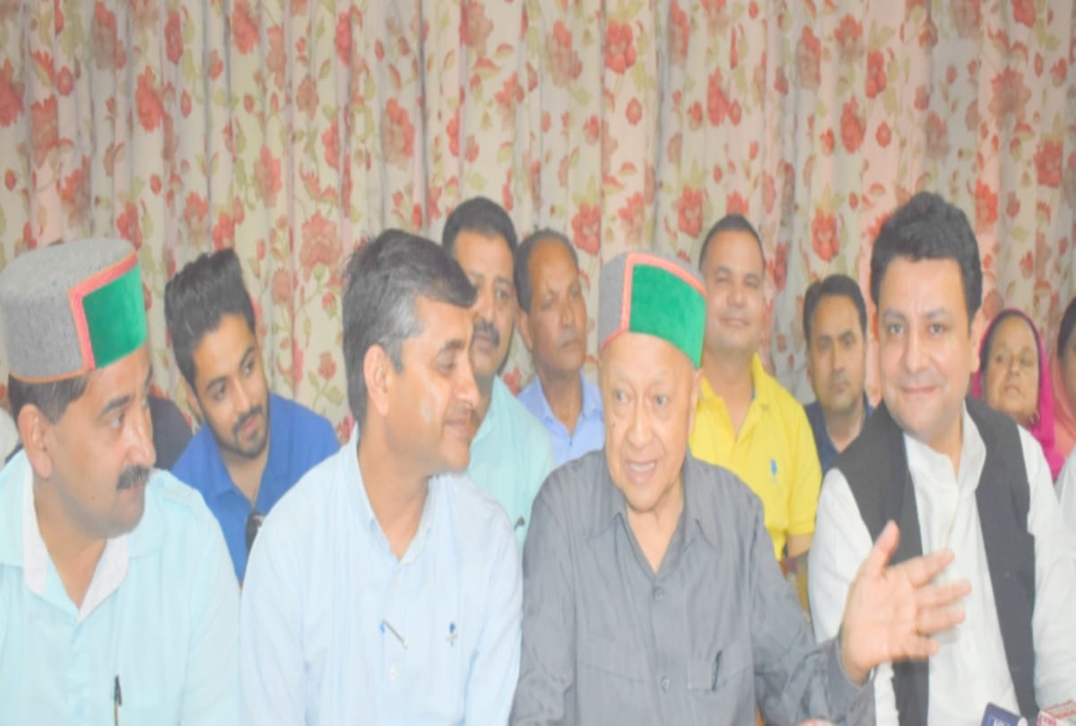 lok sabha election 2019: virbhadra singh statement over sukhwinder sukhu and sukhram