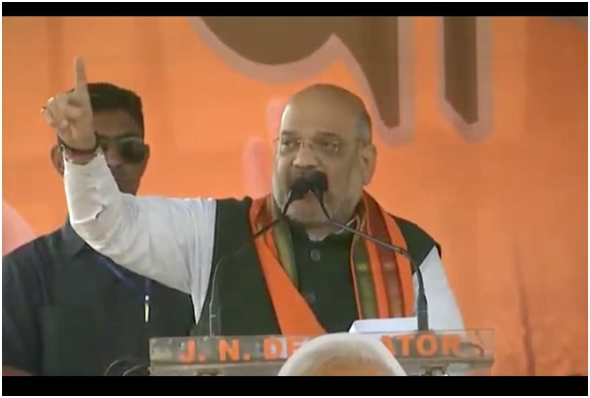 Lok Sabha Chunav 2019: BJP President Amit Shah targets Mamata Banerjee in Howrah rally