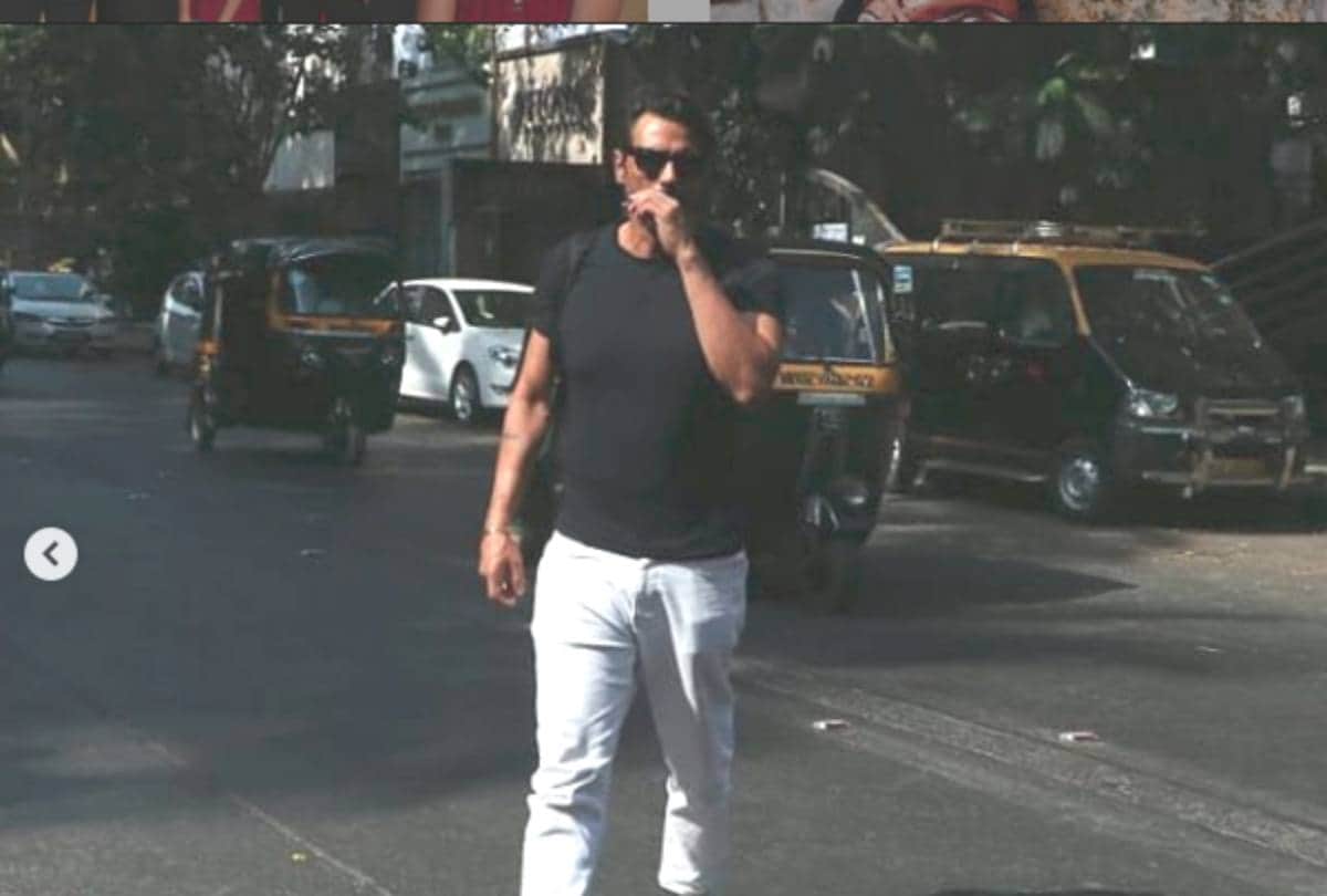 priyanka chopra dia mirza to lisa ray tweet on delhi pollution