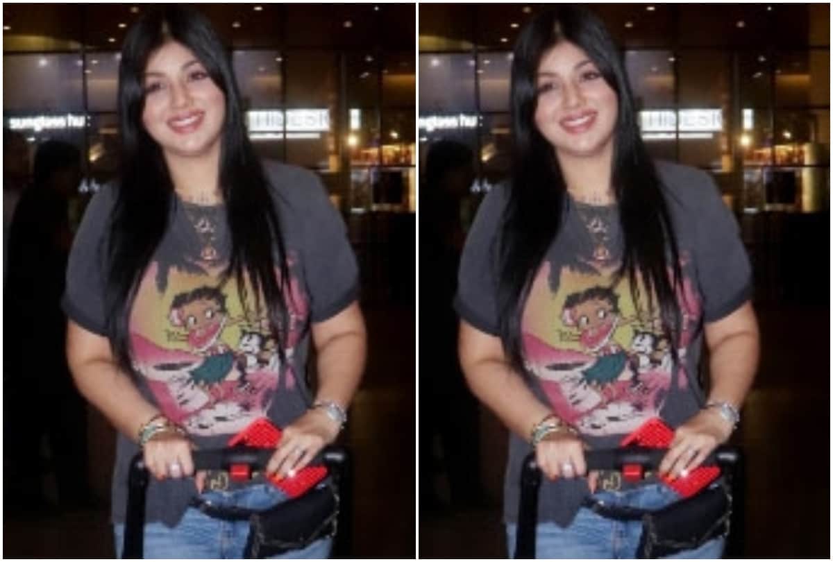 ayesha takia transformation look spot with son on mumbai airport
