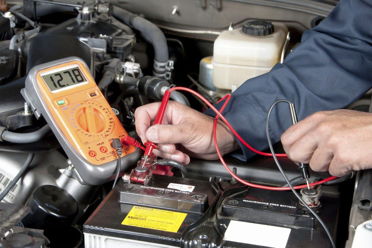 5 Great Car Battery Maintenance Tips