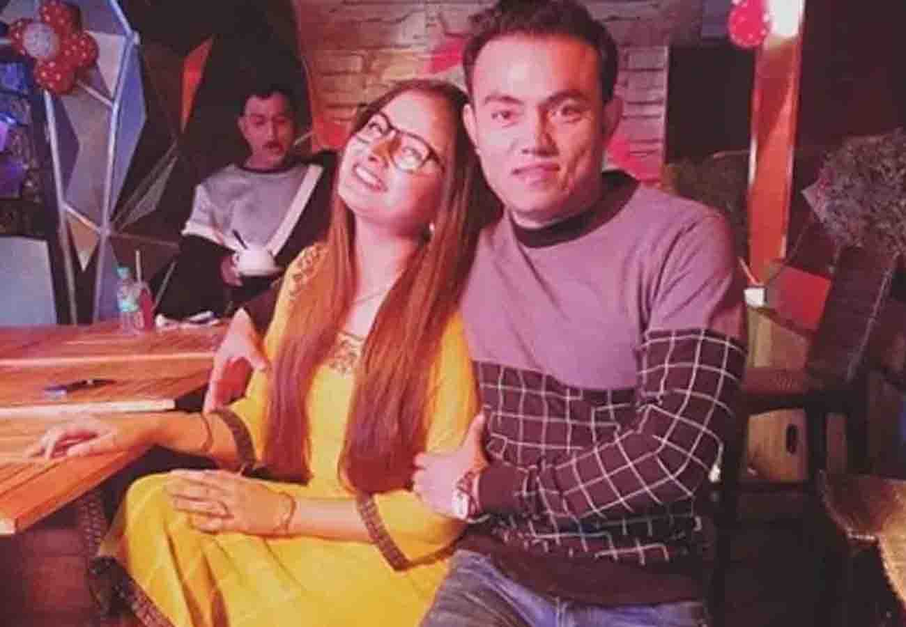Coaching instructor in Kanpur suspicious suicide and his wife murder case