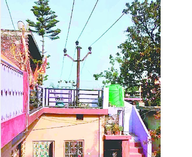 Department and electricity consumer gave complaint against each other