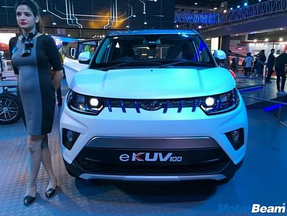 Mahindra e store kuv 100 price