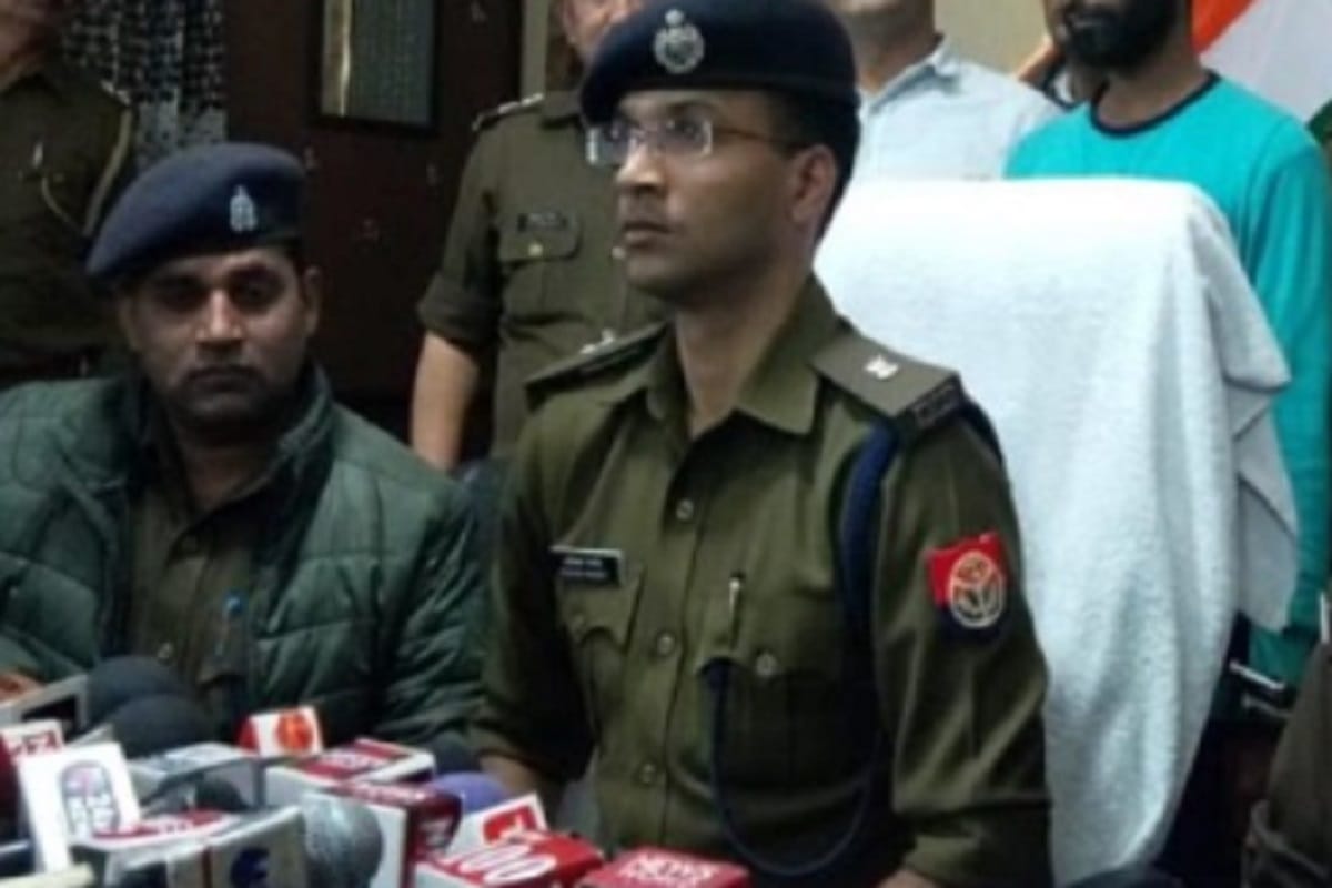 Meerut police has revealed that the wife had murdered her husband