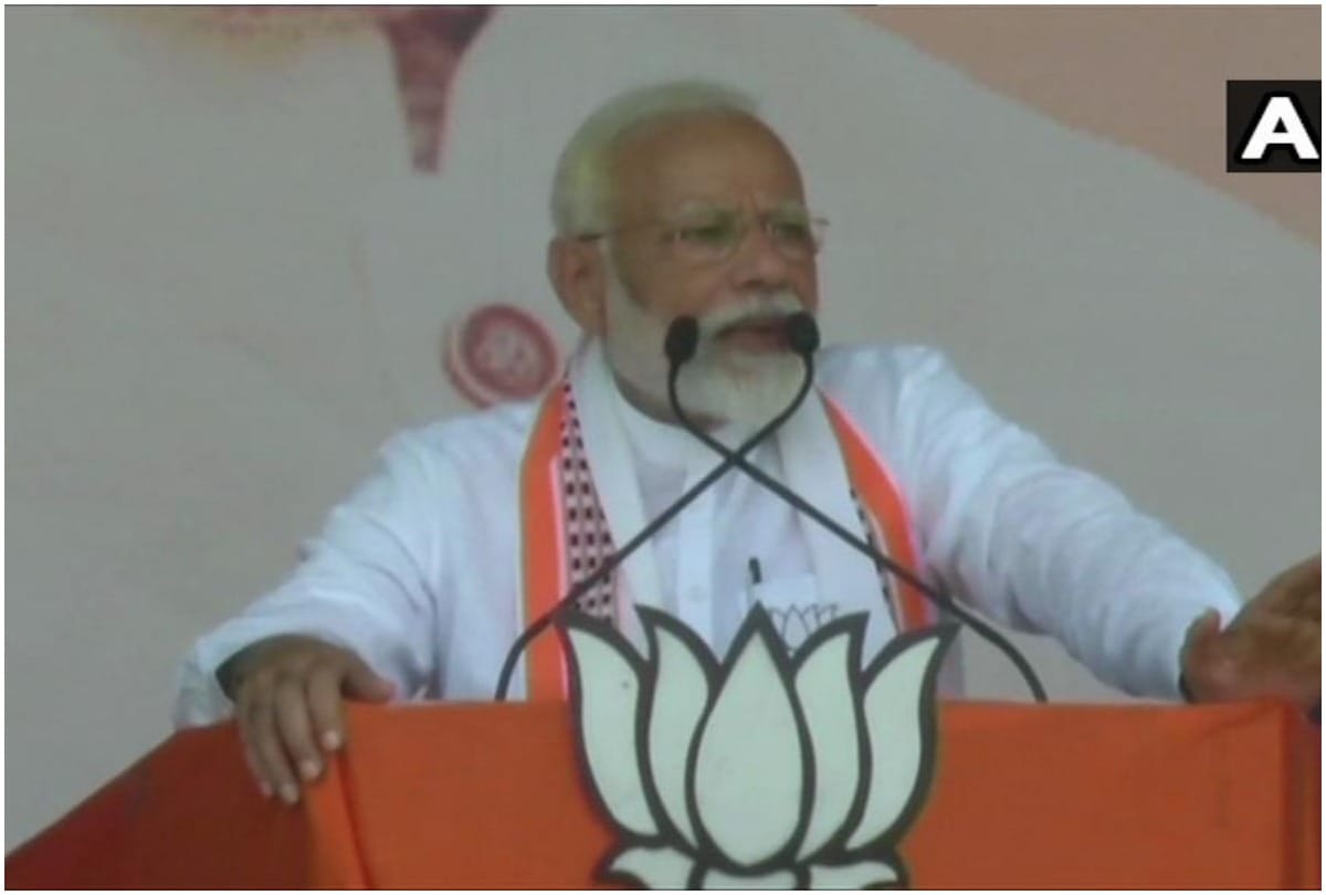 I want to make a compulsive and unstable government by defeating me: Modi
