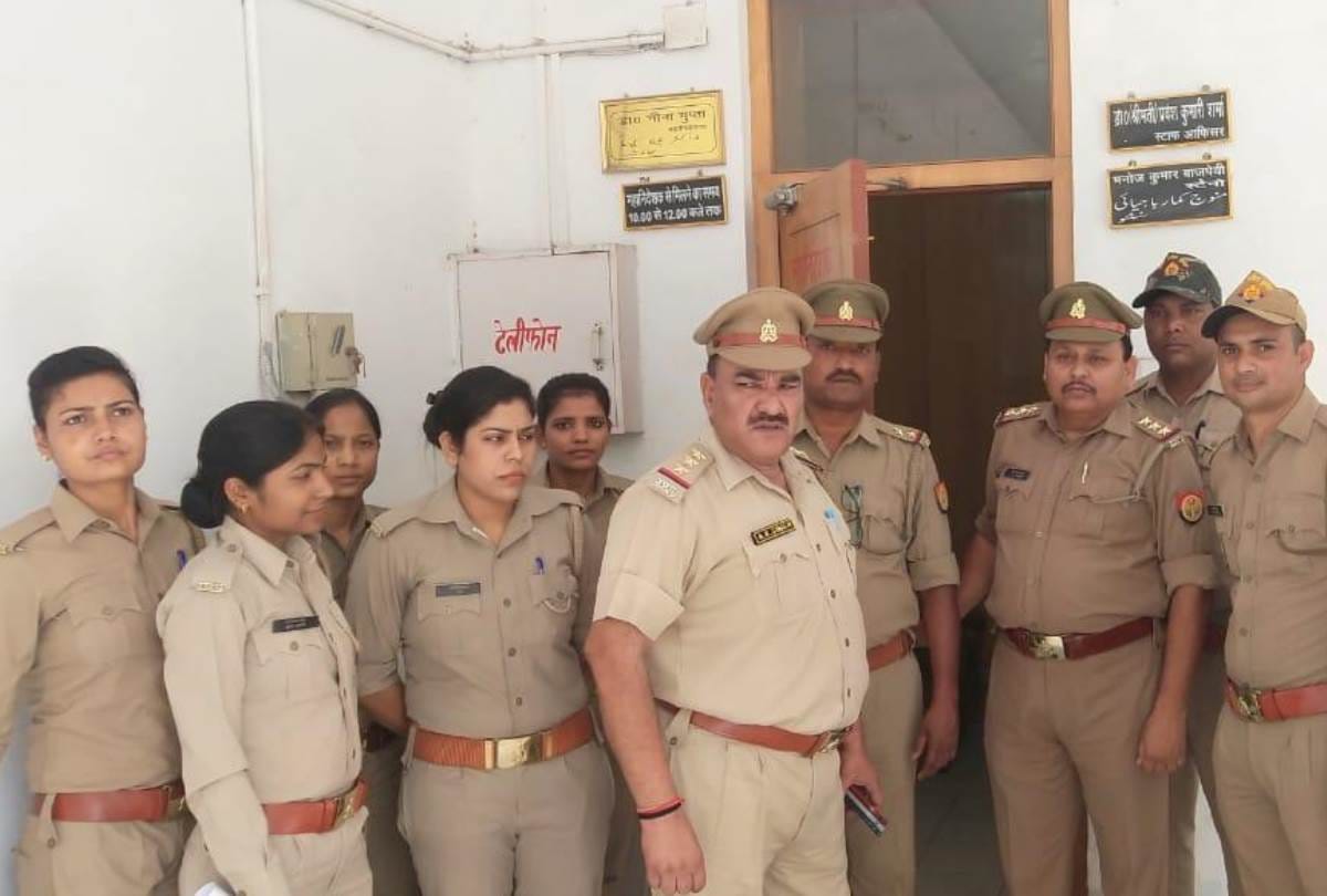 police went to arrest director general family welfare but she was not there