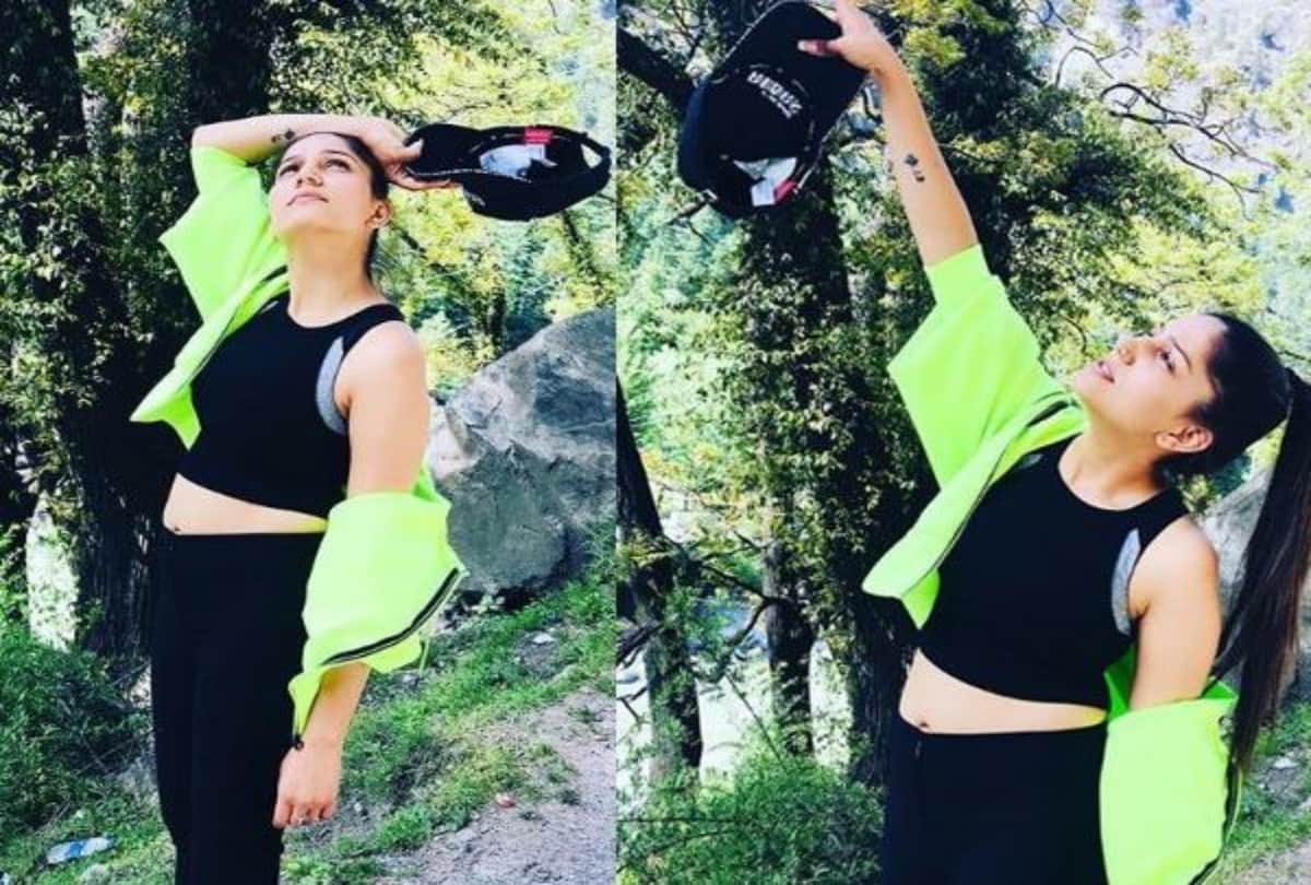 sapna choudhary flaunt her tattoo in new pics