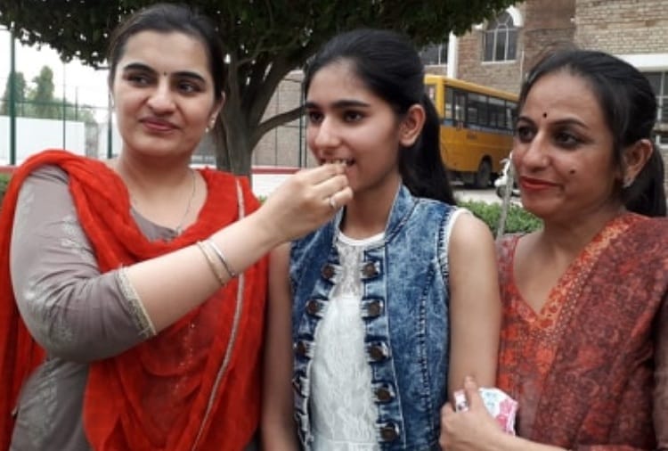 cbse 12th result, All India Second Topper Bhavya Bhatia Marksheet and Success Story