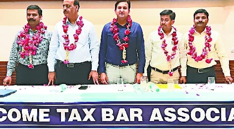 इन्कम टैक्स बार एसोसिएशन के केपी सिंह अध्यक्ष और अखिल रस्तोगी उपाध्यक्ष