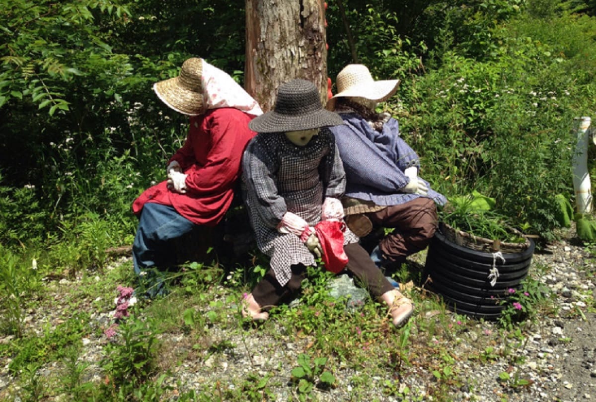 japan nagoro village has only 27 humans and 270 life sized dolls stays everywher see video