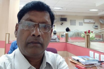 Meerut man misbehaving the name taking care with minor girls, caught In CCTV