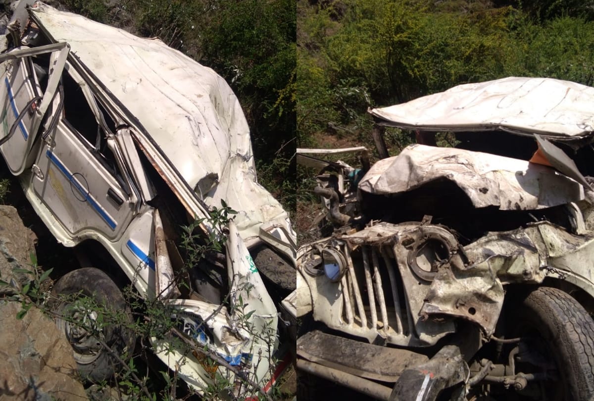 Six Killed as car Falls into gorge in Mandi Himachal Pradesh