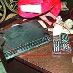 पुलिस ने मौके से डीवीडी लैपटॉप भी बरामद किया है।