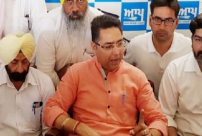 Parminder Singh Dhindsa says AAP MLAs are coordinating with Akali Dal and Congress