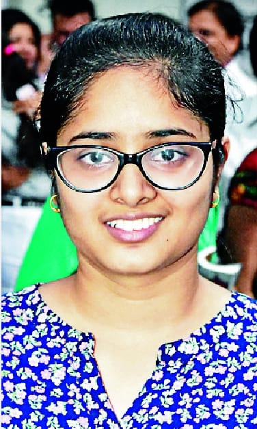 Third Rank in All India ... Daughters of Meerut Daughters
