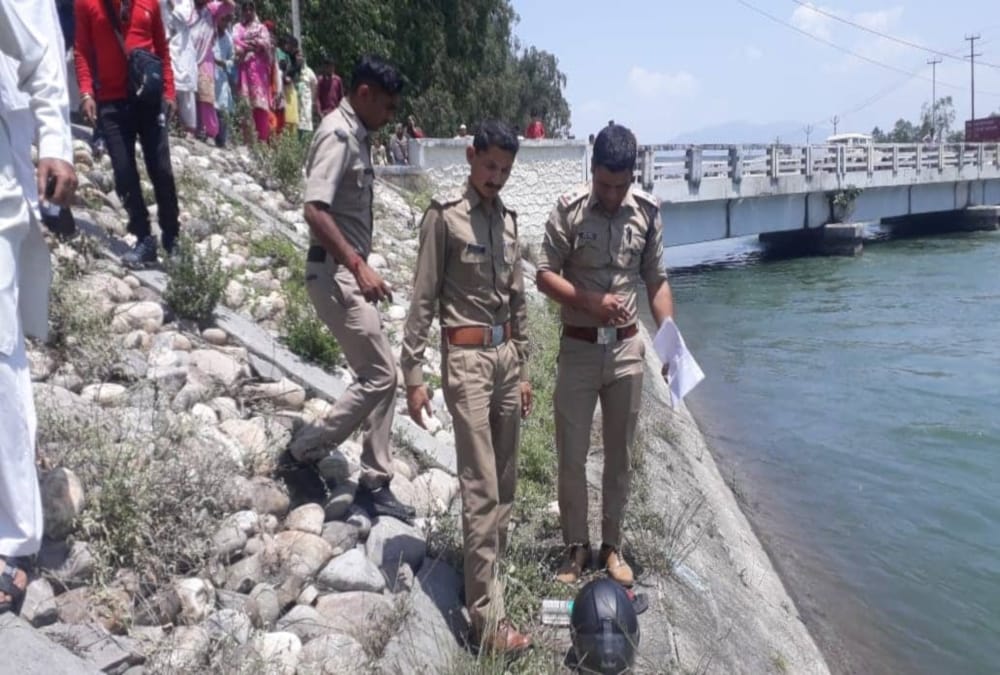 Two students from bihar drown in shakti nahar vikas nagar