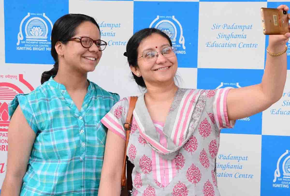cbse results 2019 kanpur city toppers