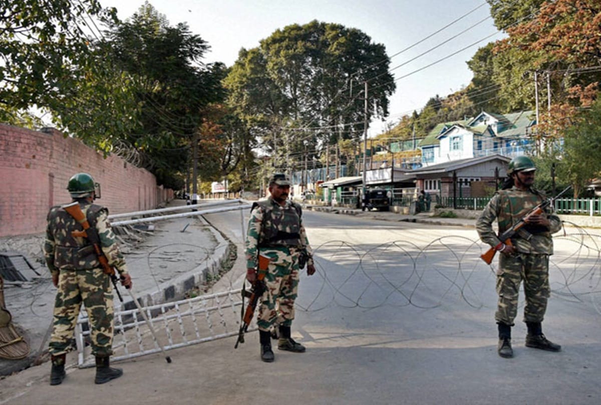 CRPF jawans are being martyred more than Naxalite attacks