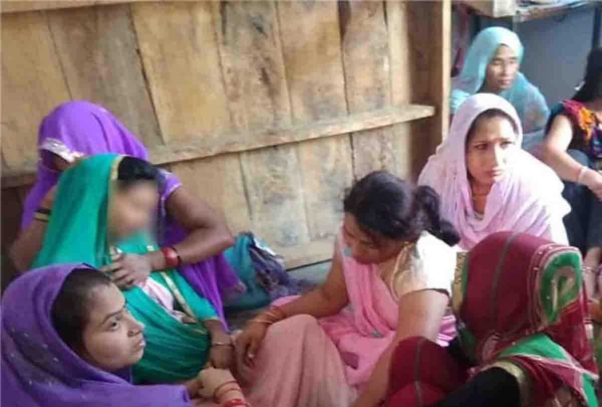 samajwadi party leader nephew murdered brutally by wife and his lover