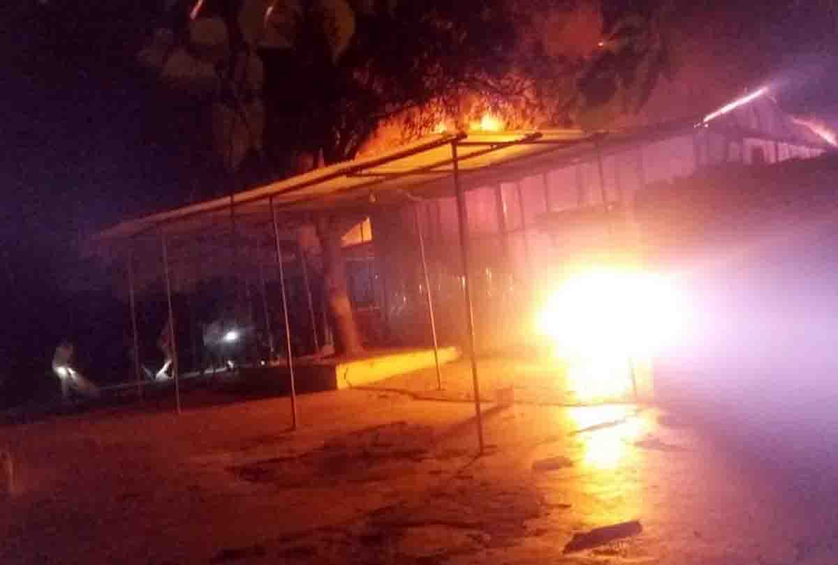 six animals died in fire at farrukhabad