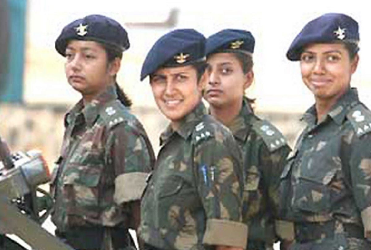 why women not lead an armed force