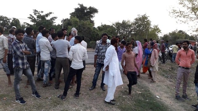 teenager lost due to the container's grip