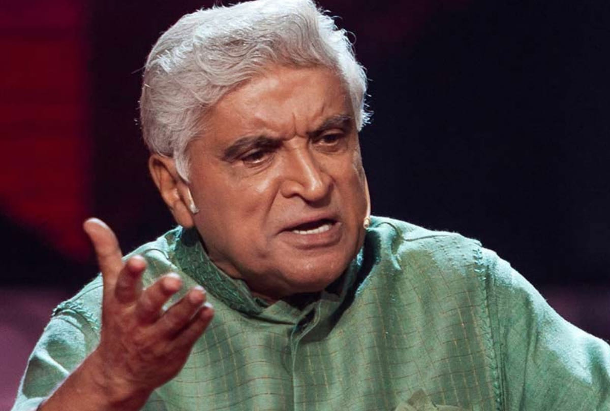 Javed Akhtar Slammed by users on Jamia Protest And Police Action citizenship amendment bill 2019