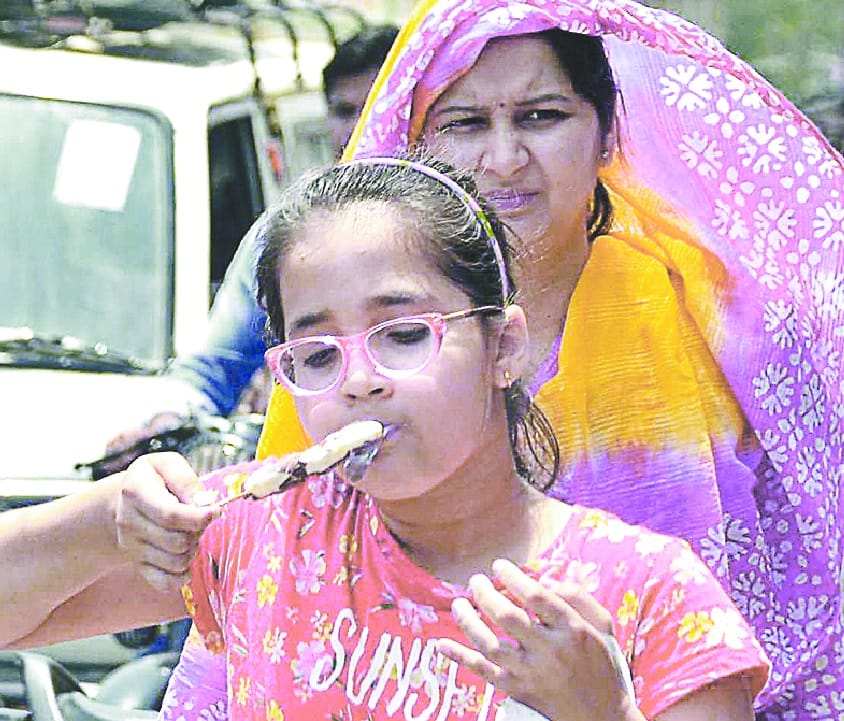 do degree celcius bada paara, loo ne kiya pareshaan