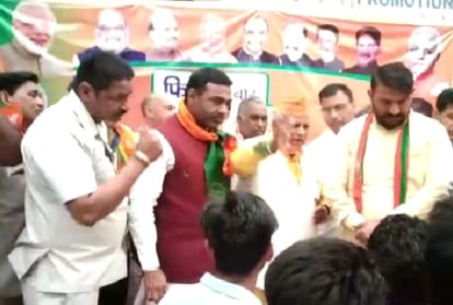 Lok sabha election 2019, Ratan Lal kataria run away when locals protest against him