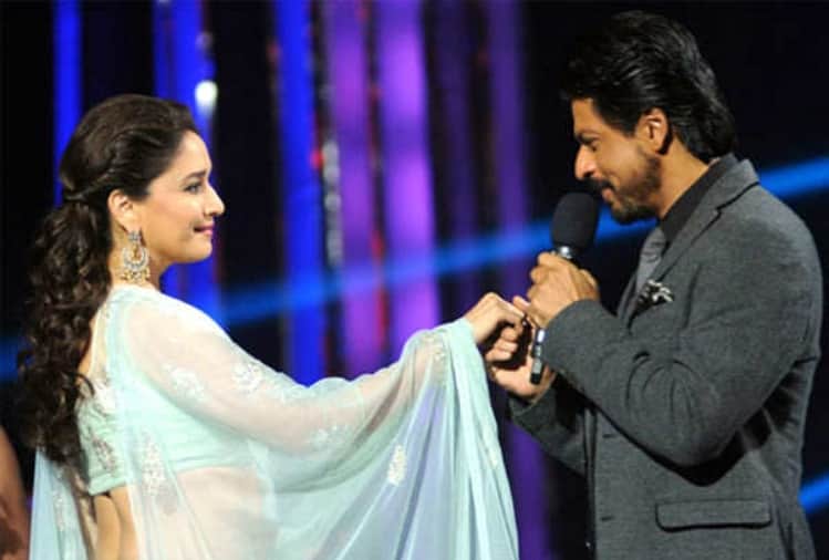 shah rukh khan and madhuri dixit photo viral from hum tumhare hain sanam